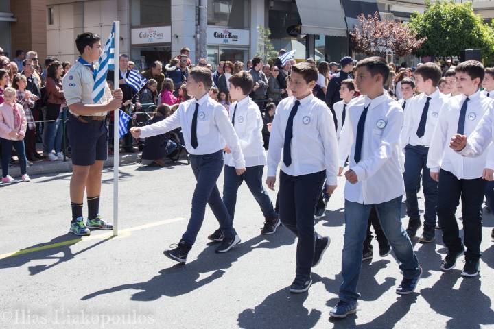 παρελαση 25ης μαρτιου στο γαλατσι