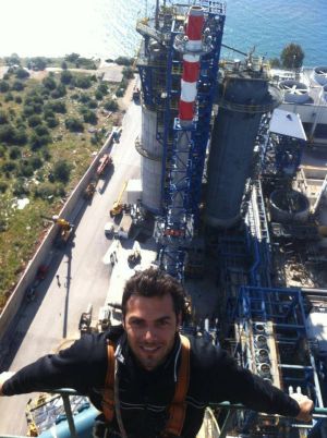 Ο Αποστόλης Ρουφάνης ζει και εργάζεται πλέον μόνιμα στην Αγγλία