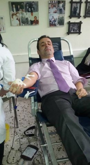 Δείτε τι status έγραψε ο δήμαρχος Γαλατσίου Γιώργος Μαρκόπουλος και τι σχόλια πήρε από τα μέλη του ΔΣ, μετά τη συμμετοχή του στην εθελοντική αιμοδοσία του συλλόγου Κωμιακής Νάξου