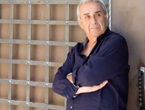 Ξανά ερωτευμένος ο Διαμαντής ή ψάχνει κάποιο θύμα πάλι;
