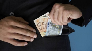 Σπείρα απατεώνων δρα στο Γαλάτσι